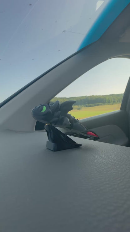 Toothless Dashboard Drift Ornament – How to Train Your Dragon Car Decoration